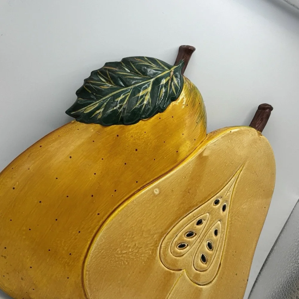 Vintage American Trading Imports 3D Pear Wall Décor Plaque Art Fruit Kitchen